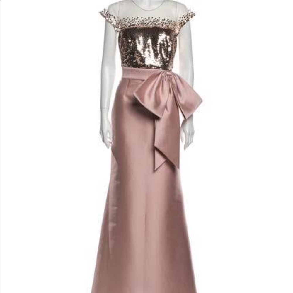 Pink color dress